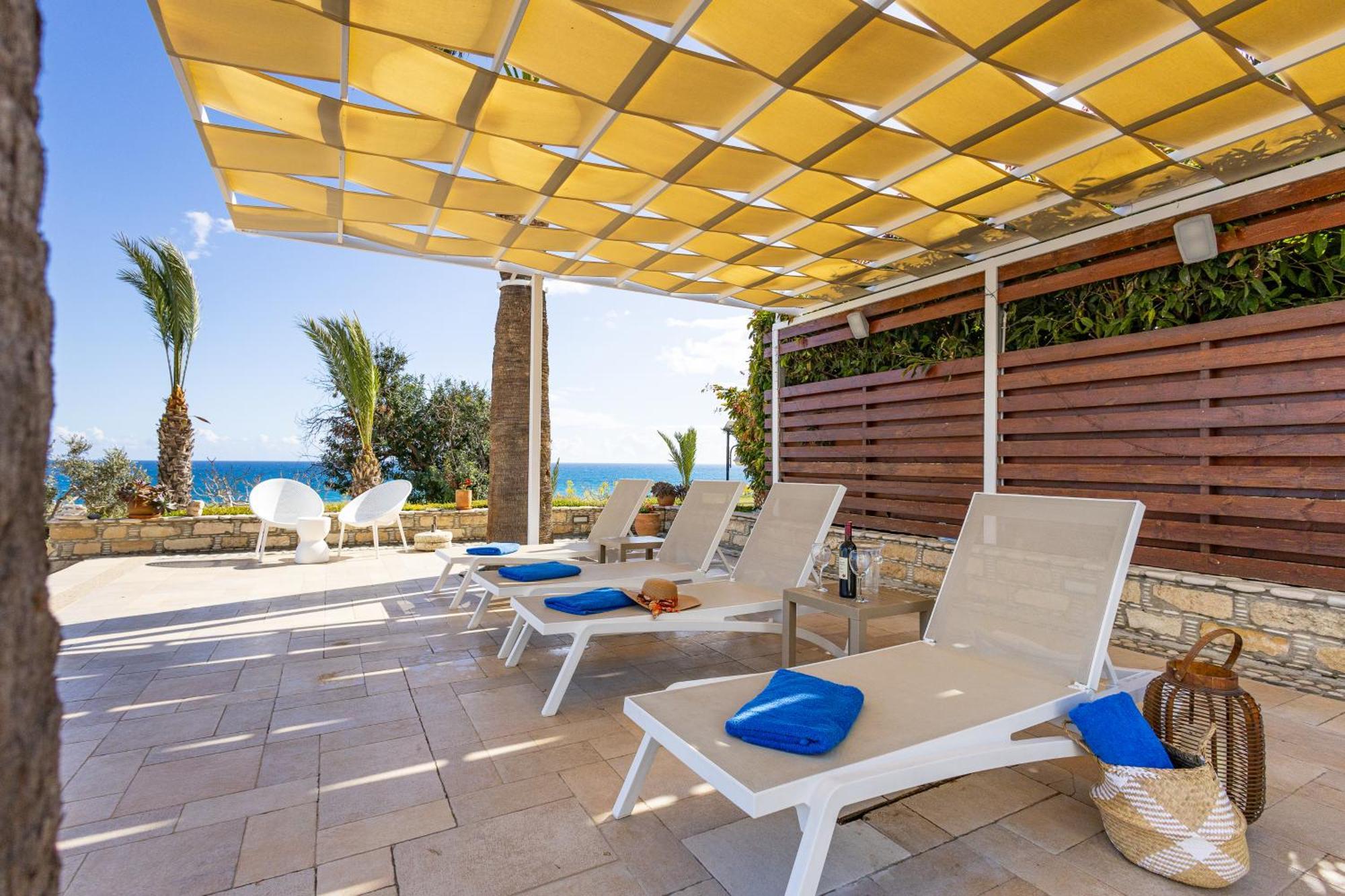 Villa Chrysta Agios Theodoros Buitenkant foto